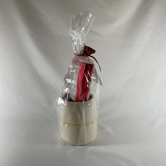 Ceramic Snowman Mug W/Ceramic Spoon & Ghirardelli Chocolate, & Peppermint Stick - Picture 4 of 9